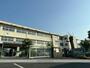 小学校　春日市立小学校春日西小学校（小学校）まで642m