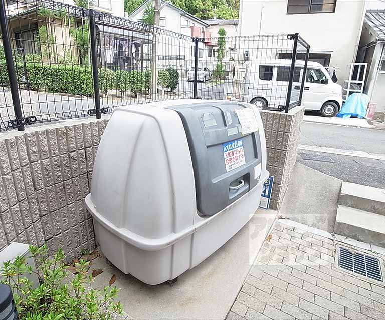 その他　ダストボックス