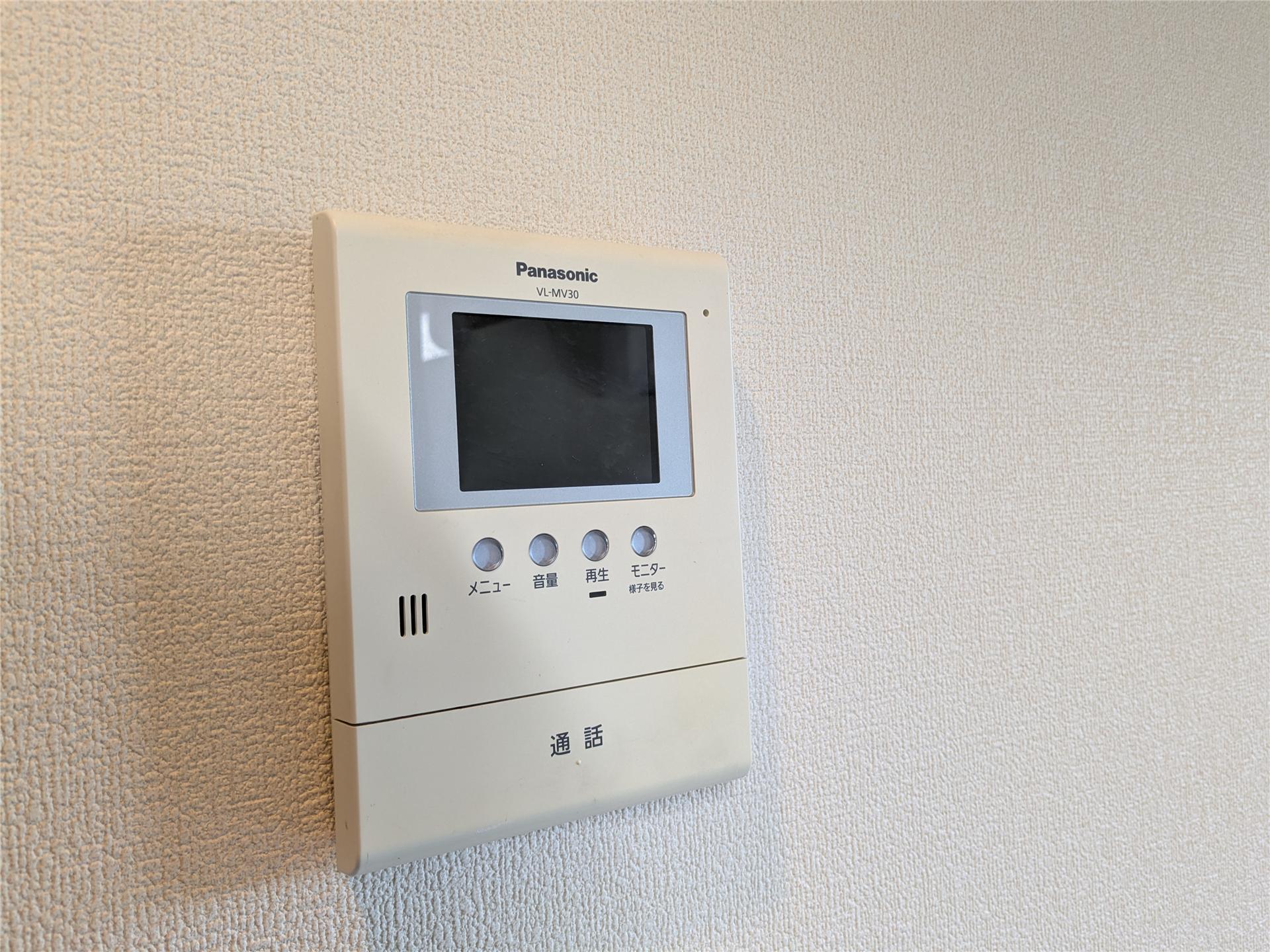 セキュリティ　モニター付きインターホン※201号室参照。