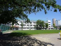 小学校　目黒区立烏森小学校（小学校）まで756m