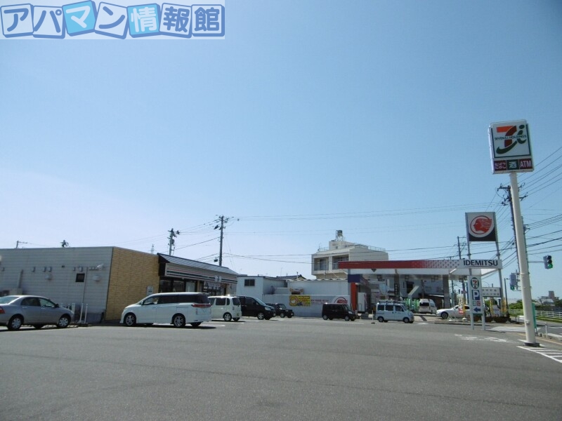 コンビニ　セブンイレブン新潟山二ツ店（コンビニ）まで301m