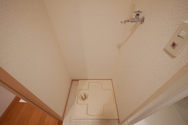 その他設備　洗濯機置場