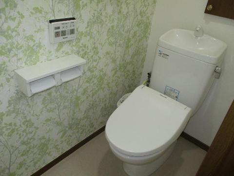 トイレ　シャワー付トイレ