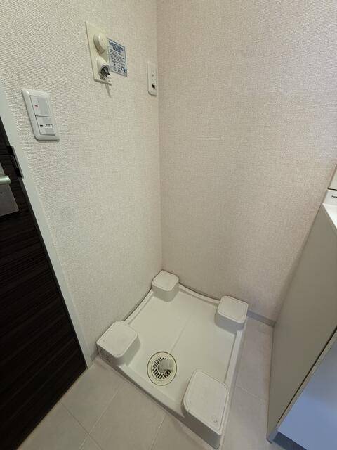 その他　室内洗濯機置場です