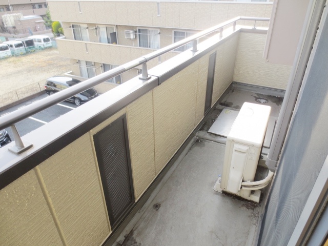バルコニー　別号室の参考写真です。