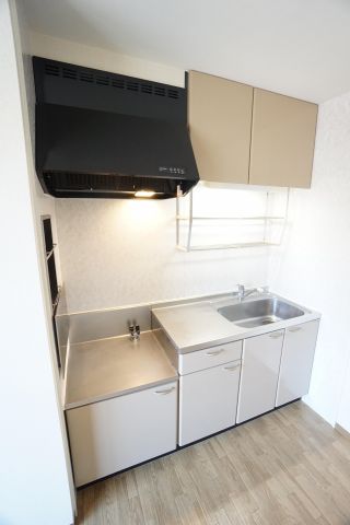 キッチン　※反転タイプの写真です。