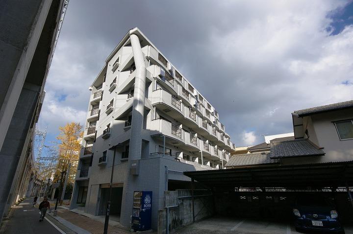 建物外観　きれいな外観です
