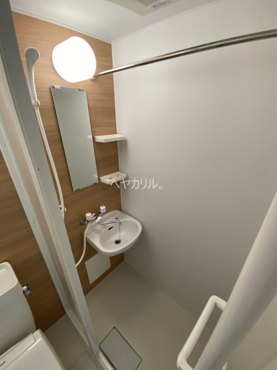 バス・シャワールーム　同建物別部屋参考 シャワールーム