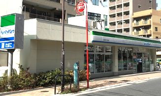コンビニ　ファミリーマート西浅草三丁目店（コンビニ）まで160m