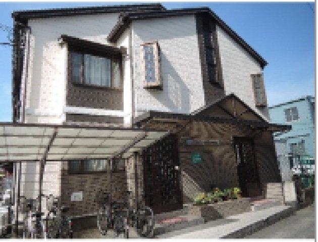 その他共有部分　屋根付きの駐輪場です。