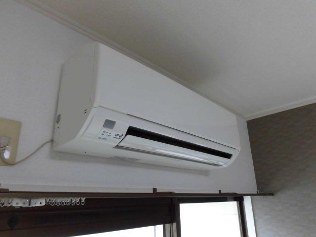その他設備　エアコン一基付いています。