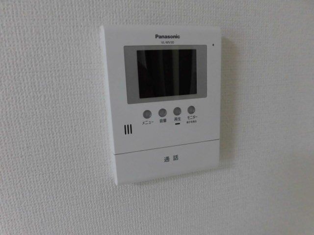 セキュリティ　ＴＶモニター付きのインターホンです。