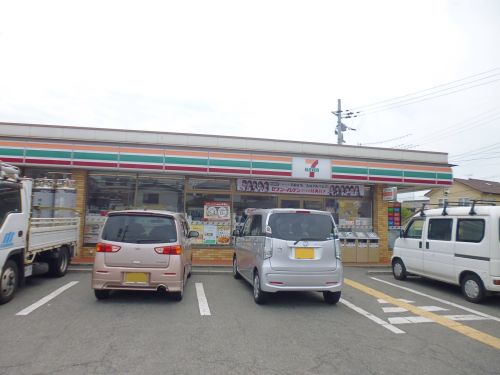コンビニ　セブン－イレブン 明石藤江店（コンビニ）まで1036m