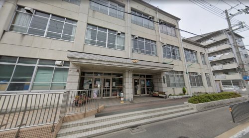 小学校　京都市立梅小路小学校（小学校）まで97m