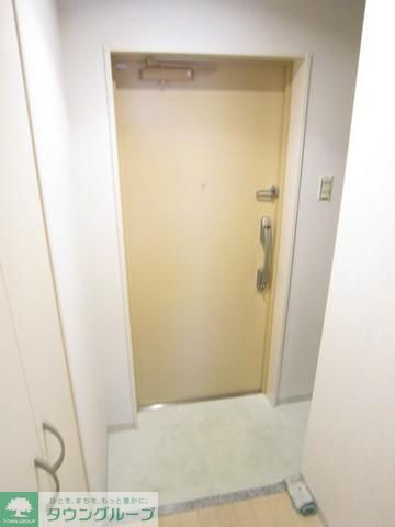 玄関　トールタイプのシューズBOXあります。