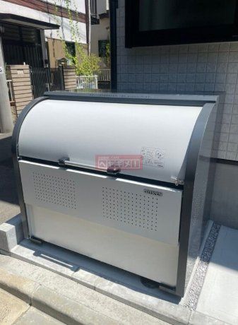 エントランス　バルコニー