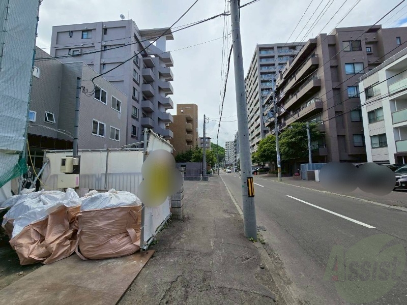 その他　前面道路、建物周り等