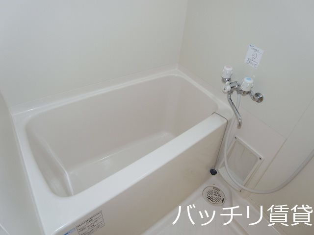 バス・シャワールーム　別号室イメージの為、現状を優先致します。