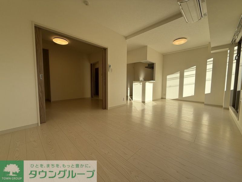 居室・リビング　★お部屋探しは株式会社タウンハウジング東京まで★