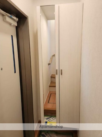 スーパー　イオン金沢八景店（スーパー）まで695m