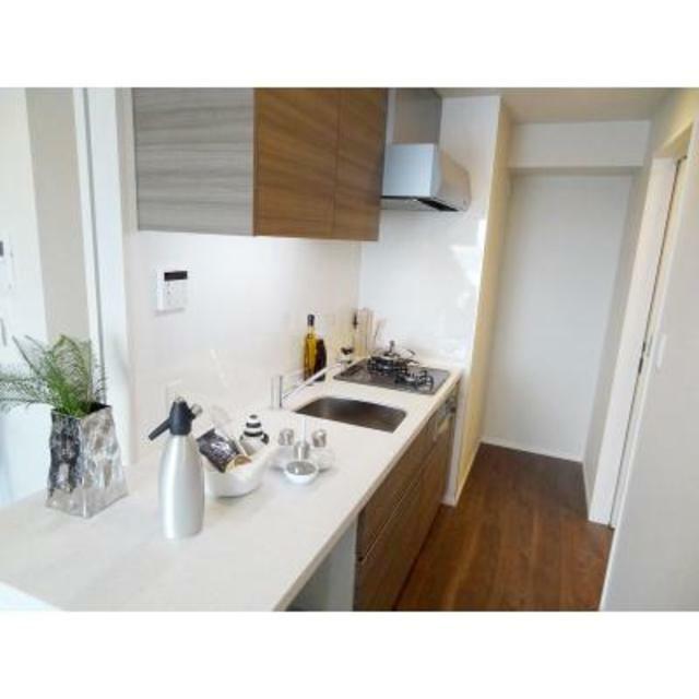 キッチン　※写真は同タイプ住戸です。