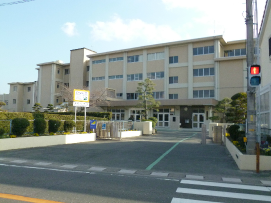 小学校　浜松市立飯田小学校（小学校）まで1071m
