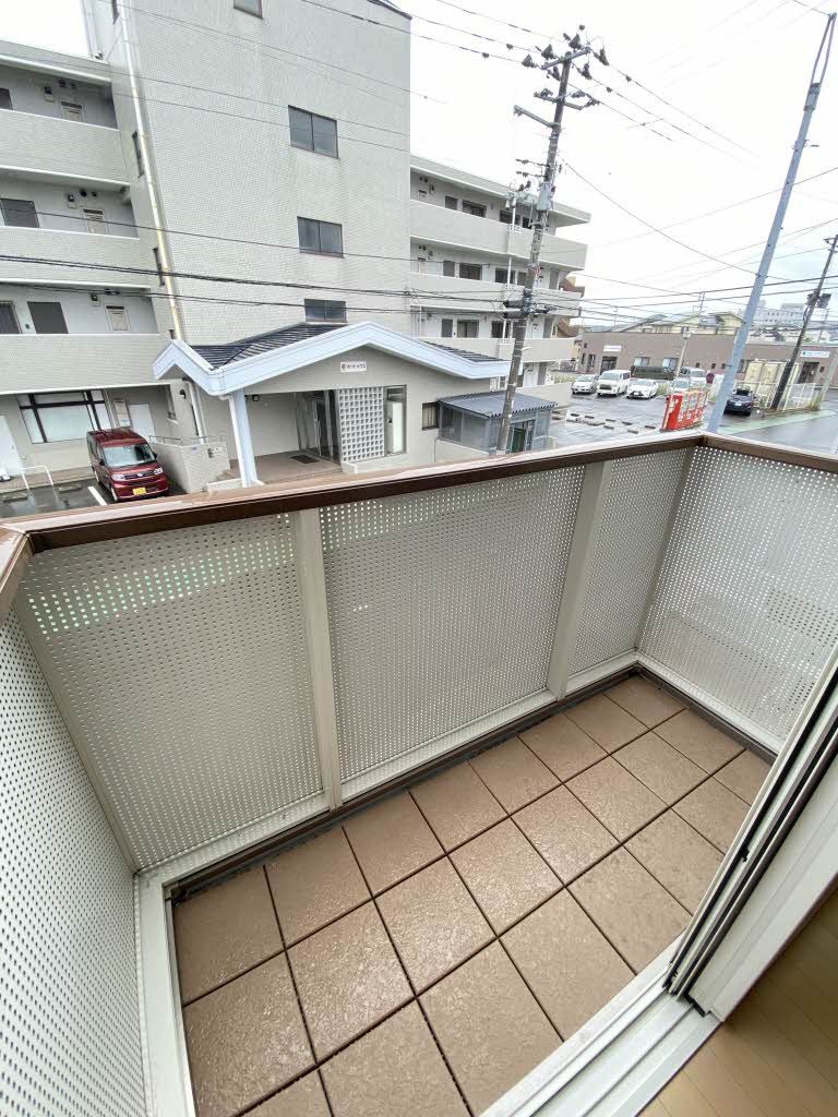 バルコニー　バルコニー