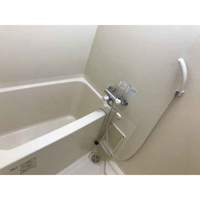 バス・シャワールーム　※別部屋参考写真