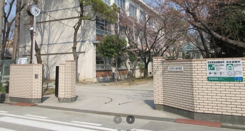 中学校　尼崎市立大成中学校（中学校）まで2741m