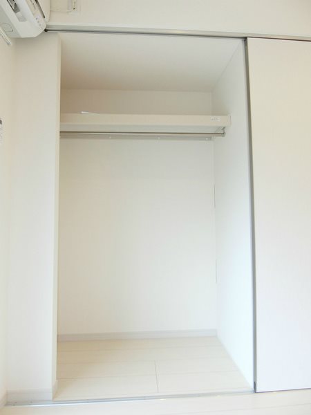 収納　お部屋を広くお使いいただけます。