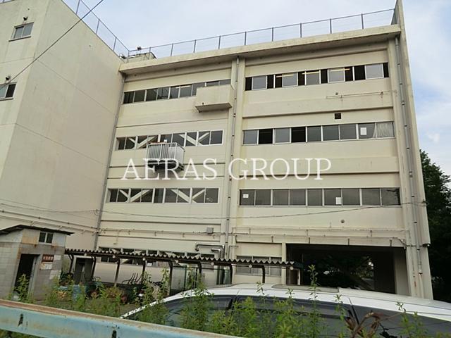 中学校　蕨市立第一中学校（中学校）まで470m