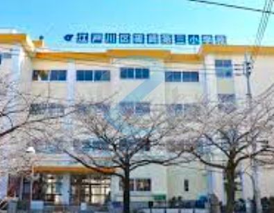 小学校　江戸川区立篠崎第三小学校（小学校）まで830m