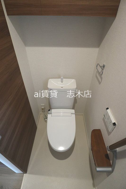 トイレ　※同施工会社イメージ写真