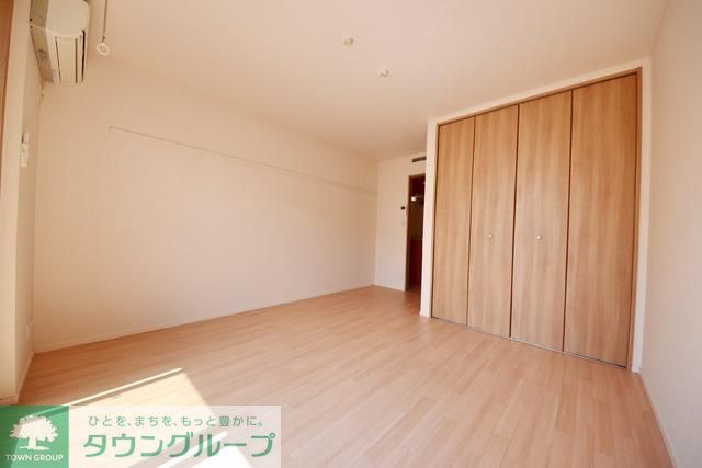 居室・リビング　※別部屋参考写真