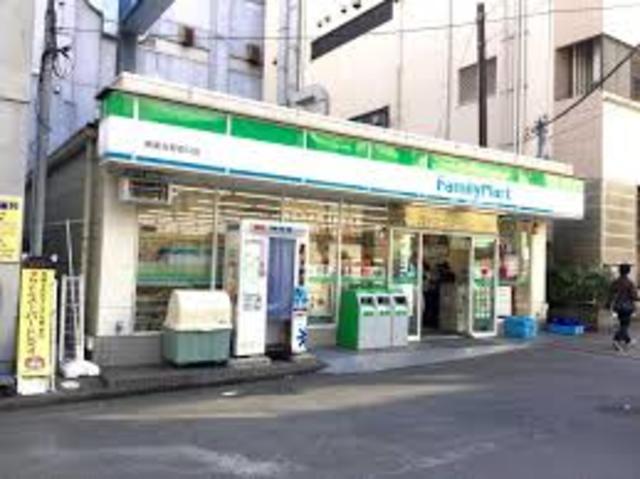 コンビニ　ファミリーマート湘南台駅東口店（コンビニ）まで634m