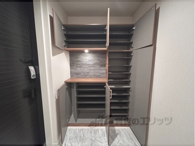 収納　下駄箱