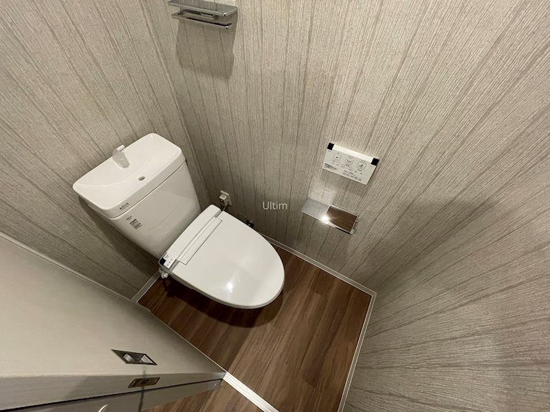 トイレ　※同タイプの他のお部屋です