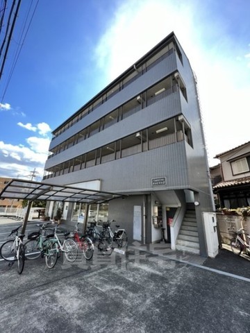 建物外観　オンライン内覧・現地案内も可能です