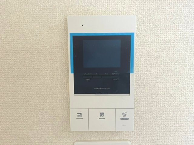 セキュリティ　TVモニター付インターホン 訪問者を確認できるので安心ですね