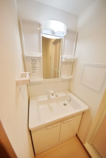洗面設備　★朝の忙しい時間に便利なシャンプードレッサー★