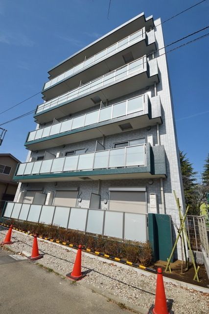 建物外観　★南向きバルコニーで日当たり良好★
