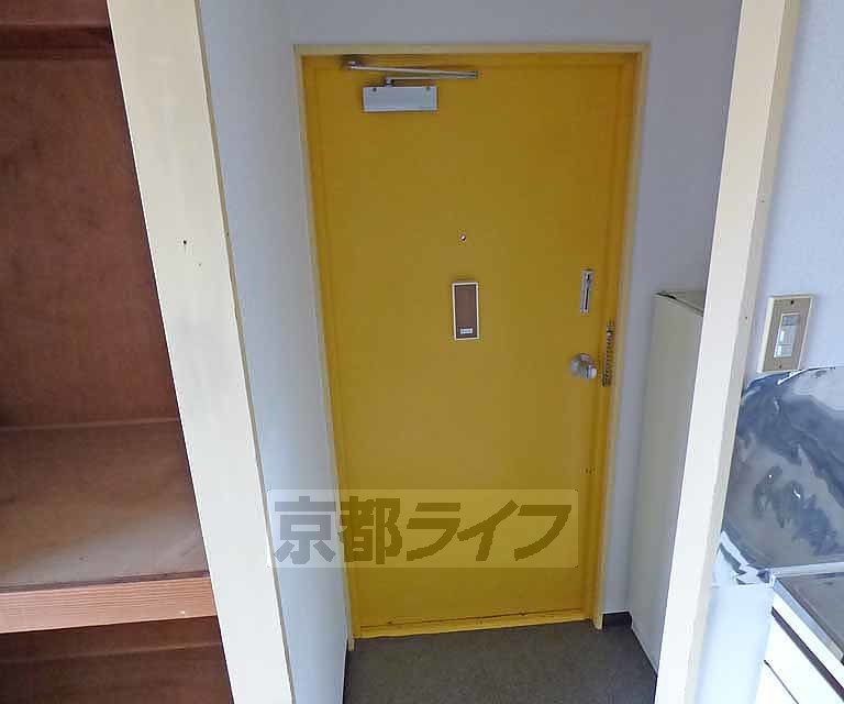 玄関　玄関です。