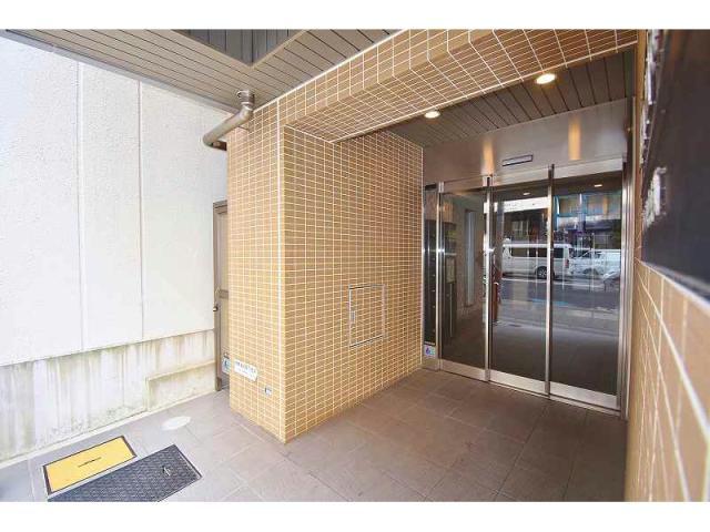 エントランス　エントランス部分