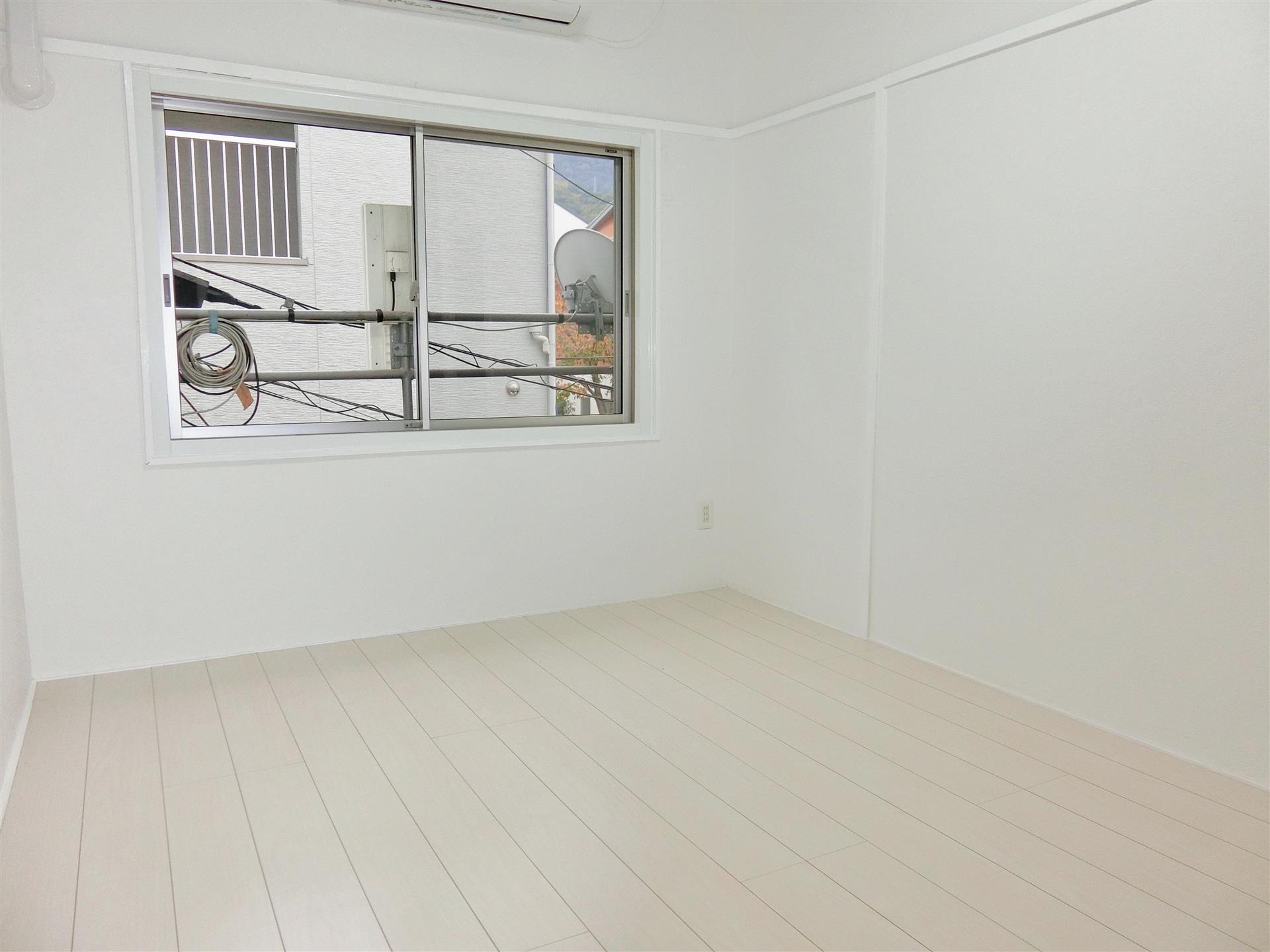 その他部屋・スペース　寝室に最適な洋室６帖♪こちらもエアコン設置有♪