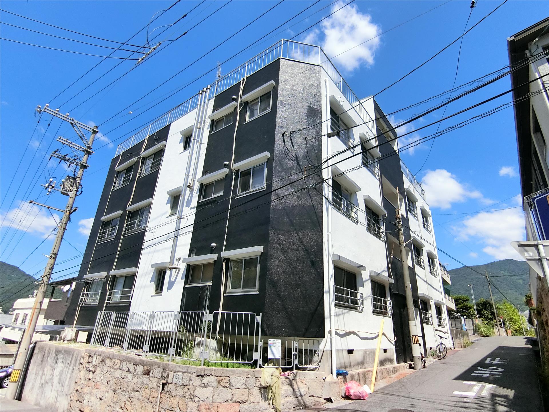 建物外観　1969年築　エスポワール和庄