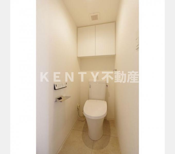 トイレ　清潔感のあるトイレです
