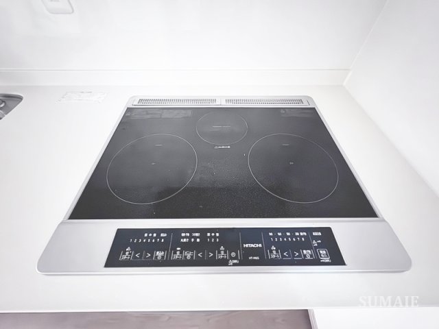 その他設備　IH3口コンロです
