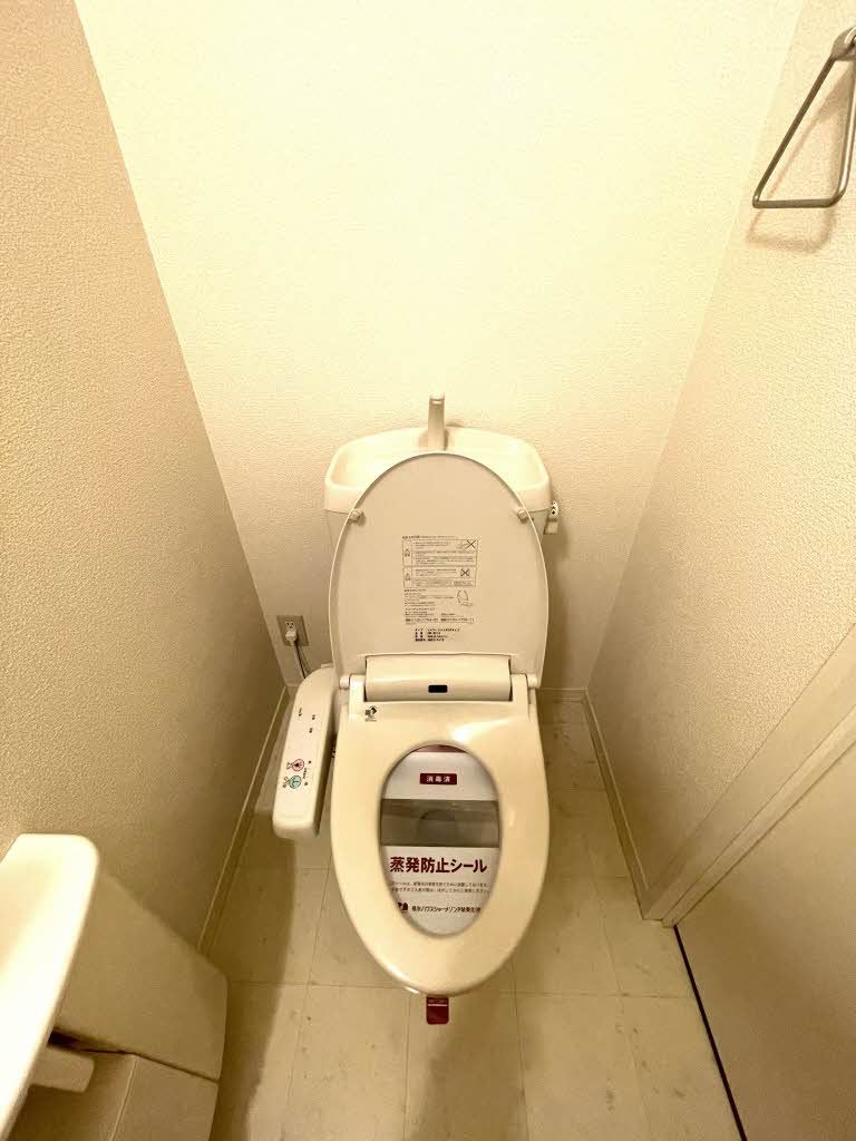 トイレ　トイレ