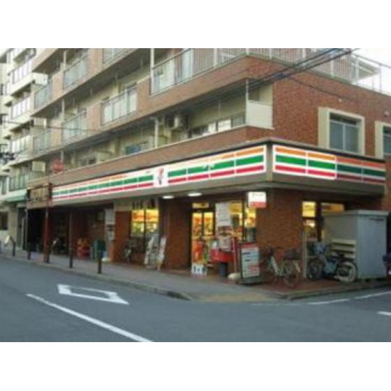 コンビニ　セブンイレブン江古田駅南店（コンビニ）まで152m