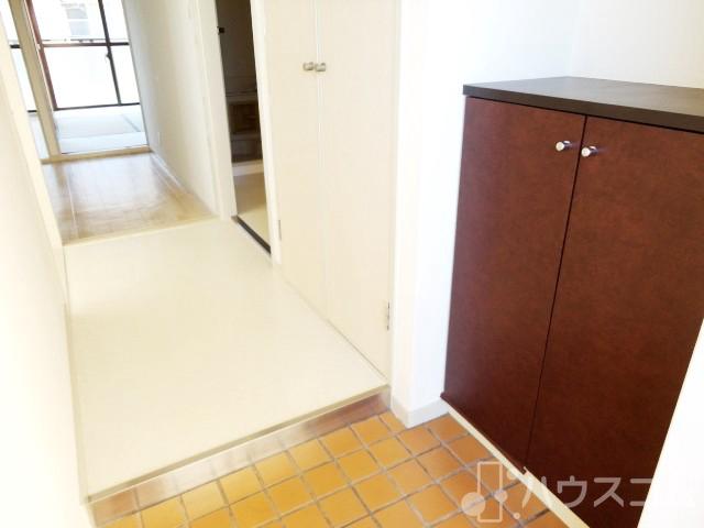 玄関　写真は全て別のお部屋のサンプルです！